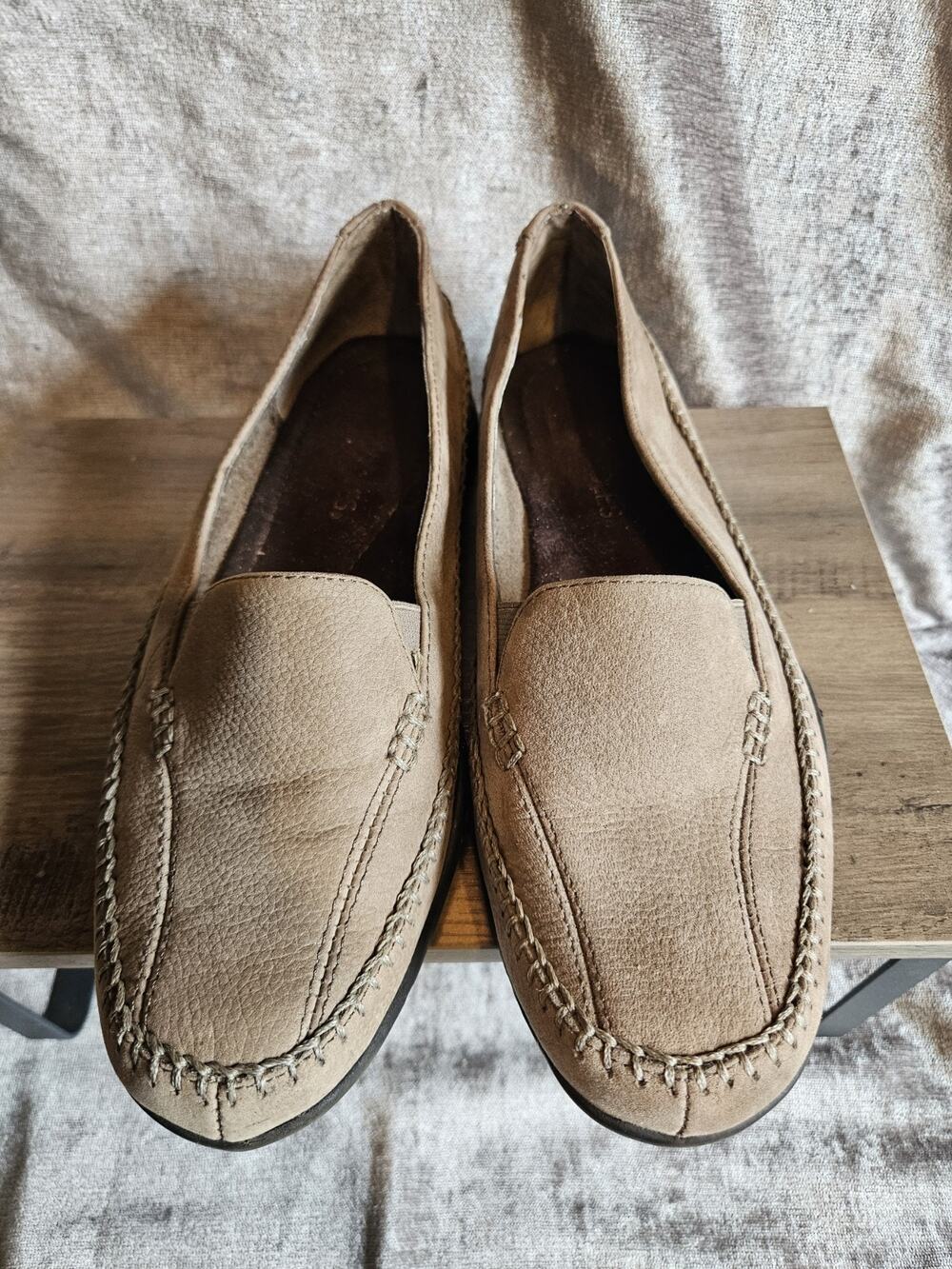 Aerosoles Suede Tan Loafer Driving Shoe Size 7.5